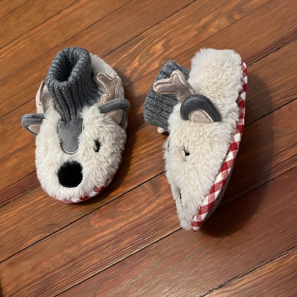 Zara reindeer slippers NWOT - Picture 5 of 8